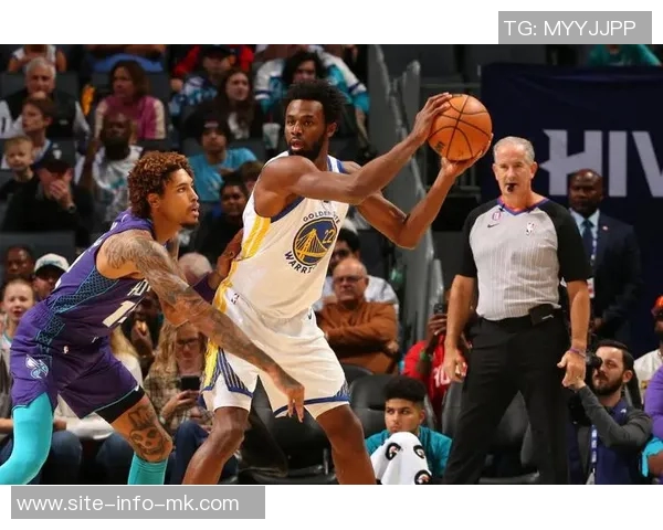 维金斯表现出色却难救球队全场13投9中贡献22分4篮板5助攻3三分球命中